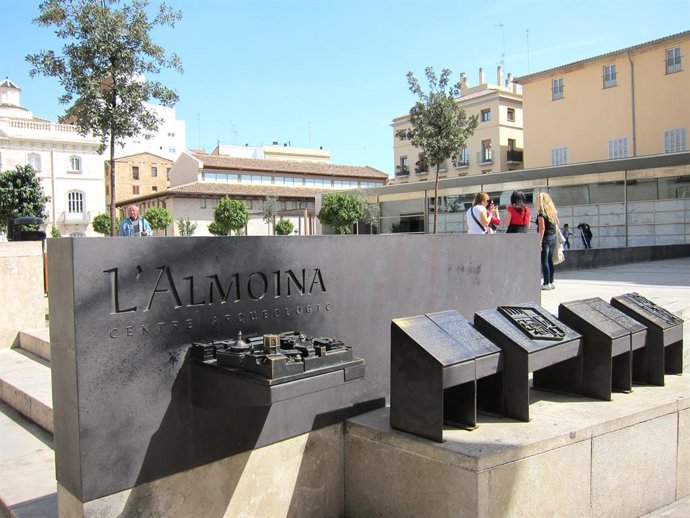 Archivo - Imagen de archivo del Museo de l'Almoina, en la ciudad de València. 