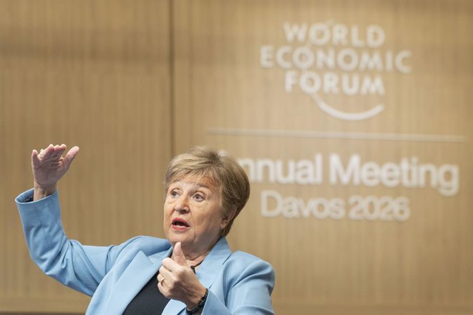 Archivo - FILED - 22 January 2026, Switzerland, Davos: Managing Director of the International Monetary Fund (IMF) Kristalina Georgieva speaks during the "Town Hall: Dilemmas around Growth session" at the World Economic Forum annual meeting in Davos. Photo