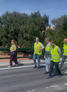 Visita a la A-303 tras su reapertura