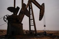 El petróleo rebasa la barrera de los 80 dólares con un aumento del 8% ante nuevas amenazas de Trump a Irán