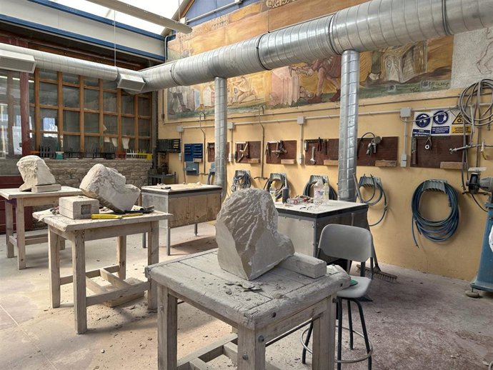 Centro de los Oficios y Artes Plásticas de León.