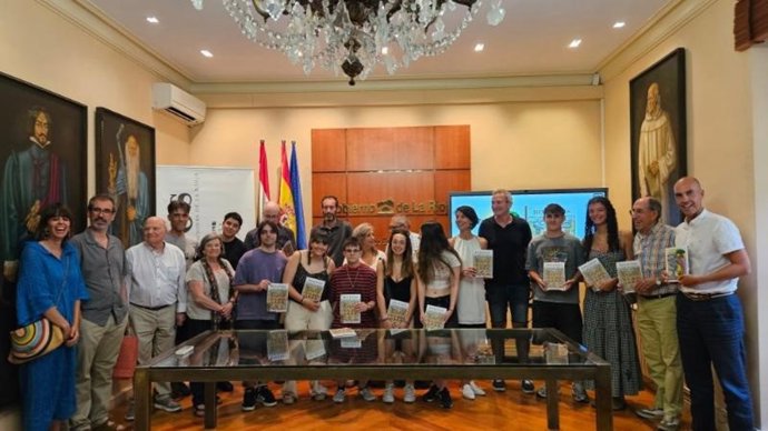 El IER presenta el número 59 de la revista 'Belezos', orientada a divulgar la cultura popular y tradiciones riojanas