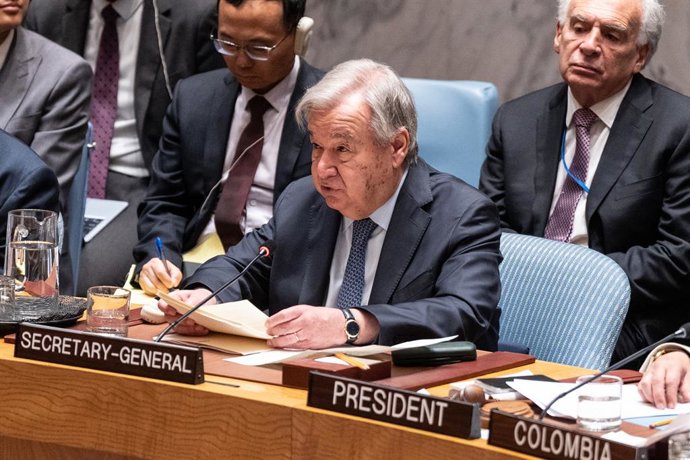 10 de junho de 2026, Nova York, Nova York, Estados Unidos: O secretário-geral António Guterres discursa durante a reunião do Conselho de Segurança sobre “Promover soluções políticas no Oriente Médio: mediação e diálogo para uma paz duradoura”, tendo a Col