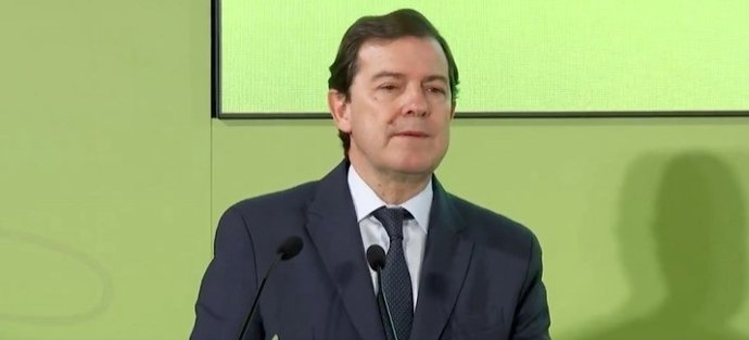 El presidente de la Junta, Alfonso Fernández Mañueco, en la gala de los Premios Empresariales FES