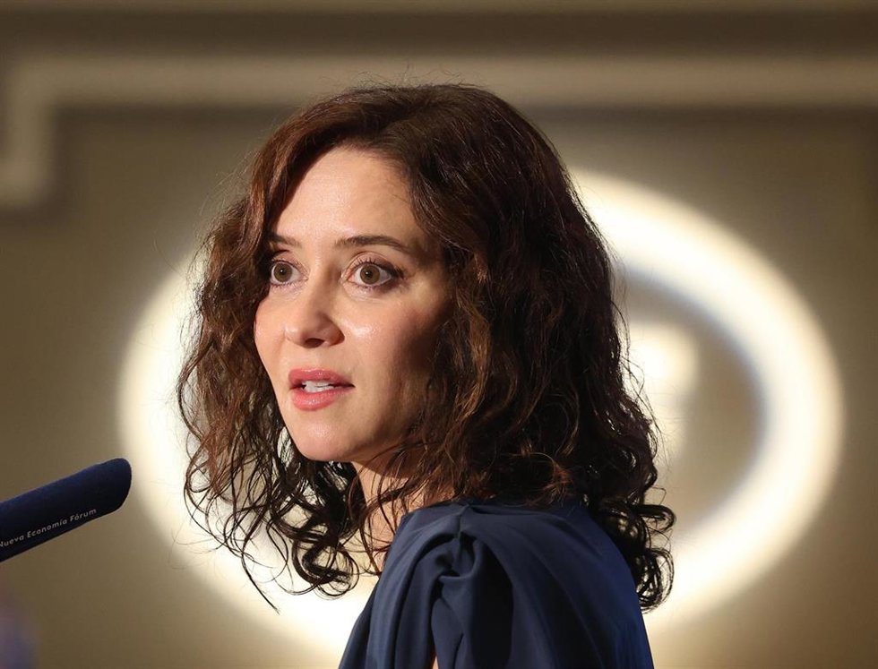 La presidenta de la Comunidad de Madrid, Isabel Díaz Ayuso, durante un desayuno informativo de Fórum Europa, en Hotel Mandarin Oriental Ritz de Madrid, a 7 de julio de 2026, en Madrid (España).