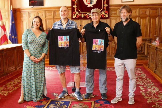 Presentación del concierto de Celtas Cortos en las fiestas de San Antolín .