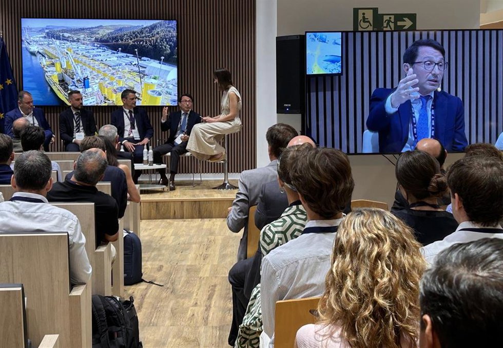 El director de la Autoridad Portuaria de Avilés (APA), Ramón Muñoz-Calero, en la jornada 'España ante la Eólica Offshore. Inversión, Cadena de Valor y el Rol Estratégico del Norte Peninsular' en Madrid.