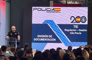 El Jefe de Sección de Documentación de Extranjeros y Cita Previa, Juan Gabriel Zarza Martín, en el I Congreso de Extranjería del Colegio Oficial de Gestores Administrativos de Madrid (ICOGAM).