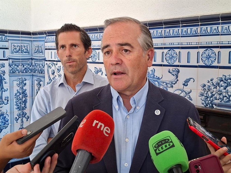 El alcalde de Talavera de la Reina, José Julián Gregorio.