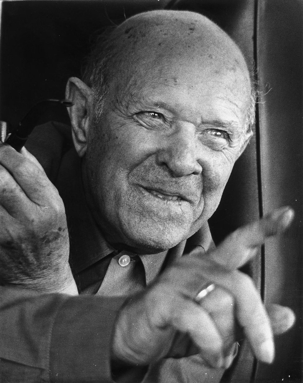 Archivo - El violonchelista Pau Casals