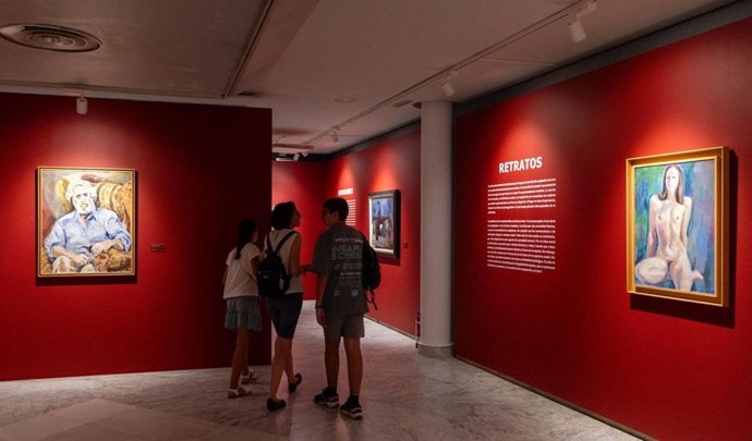 Exposición dedicada a Menchu Gal en la Casa Lis de Salamanca.