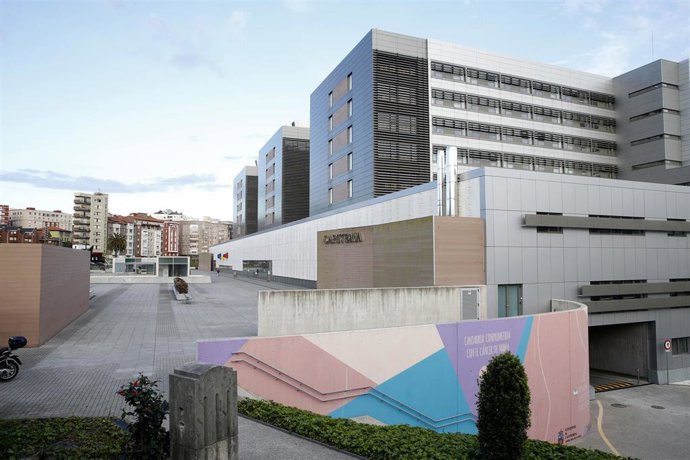Archivo - Hospital Universitario Marqués de Valdecilla