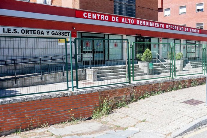 Archivo - Fachada del Centro de Alto Rendimiento, a 18 de abril de 2024, en Madrid (España). 