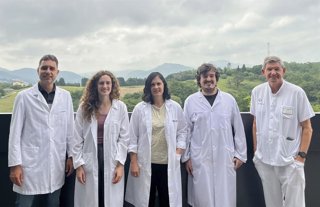 Los Investigadores Jesús Bañales, Maider Huici, María Jesús Perugorria, Josu Urretabizkaia y Luis Bujanda