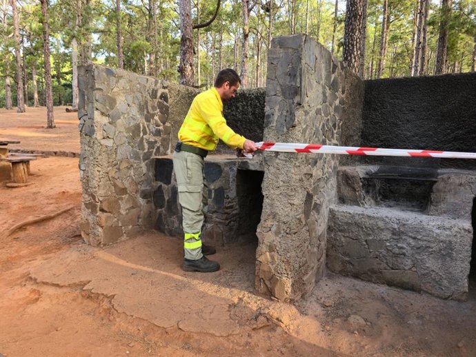 Tenerife rebaja las medidas preventivas ante el riesgo de incendio forestal pero mantiene la prohibición de hacer fuego
