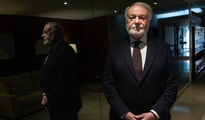 Archivo - El exministro del Interior Jaime Mayor Oreja posa para Europa Press, a 27 de febrero de 2026, en Madrid (España).  