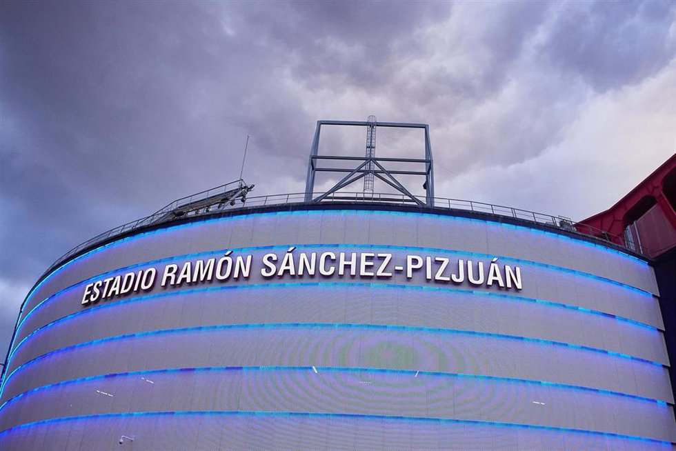 Archivo - Imagen de archivo de estadio Ramón Sánchez-Pizjuán.