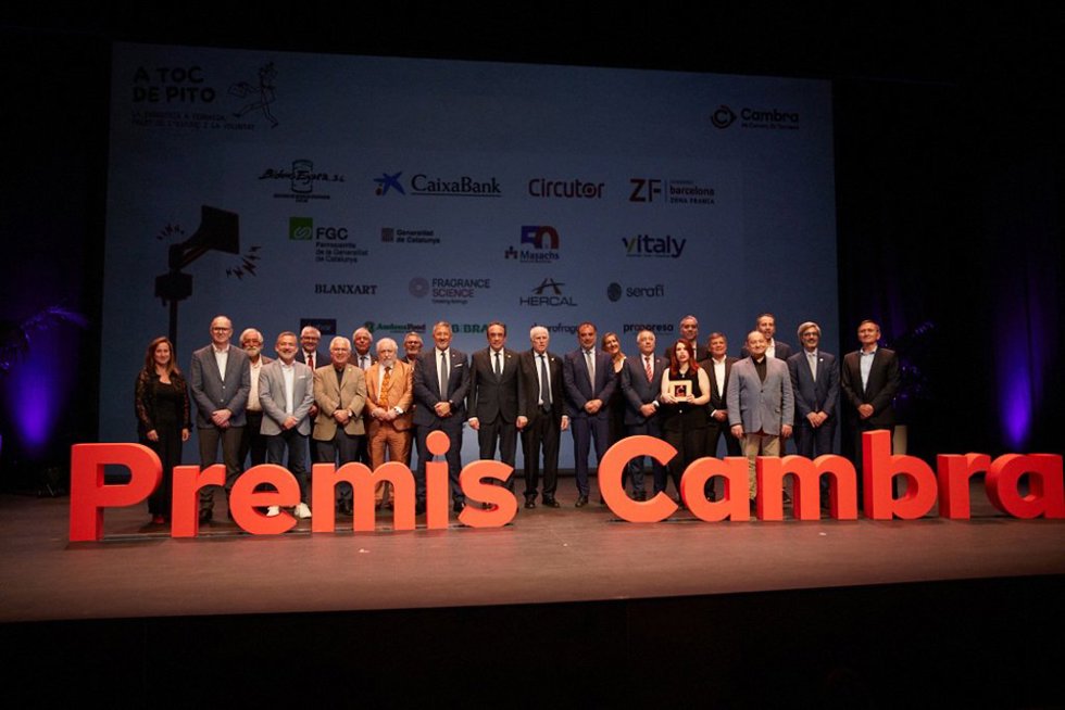 Archivo - Los premiados en los Premis Cambra de Terrassa de 2025