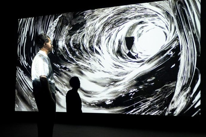 El EACC ofrece visitas guiadas gratuitas a la exposición del artista Abdelkader Benchamma