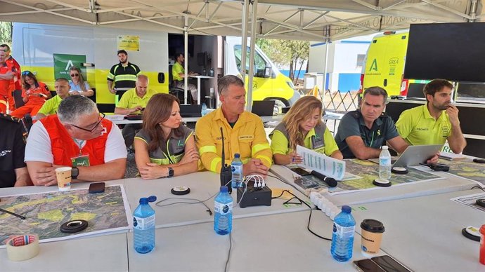 La delegada del Gobierno andaluz en Málaga en el PMA por el incendio de Benahavís.