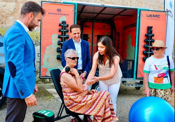 UEMC y Diputación de Valladolid impulsan un gimnasio itinerante para llevar el ejercicio físico al medio rural