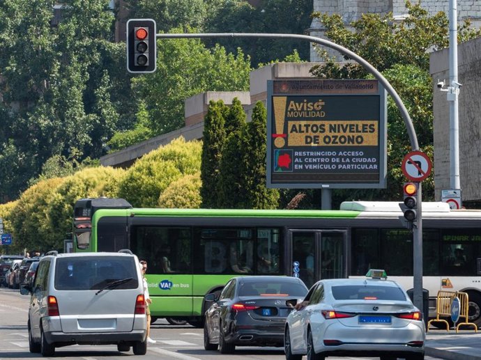 Avadeco pide al Ayuntamiento de Valladolid revisar los protocolos por ozono ante la caída de ventas en el centro
