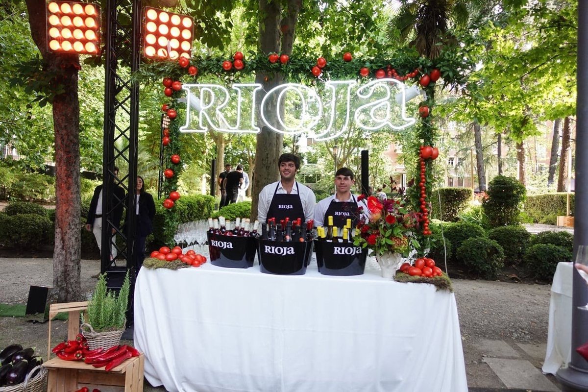 Los premios ELLE Gourmet brindan con Rioja por el talento gastronómico