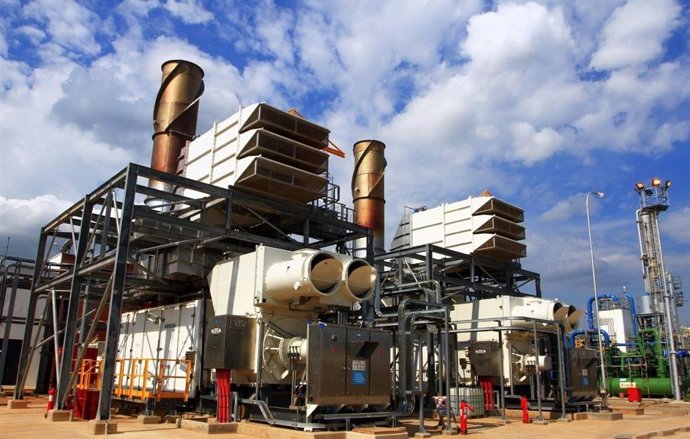 Archivo - Instalaciones de la petrolera estatal boliviana Yacimientos Petrolíferos Fiscales Bolivianos (YPFB).