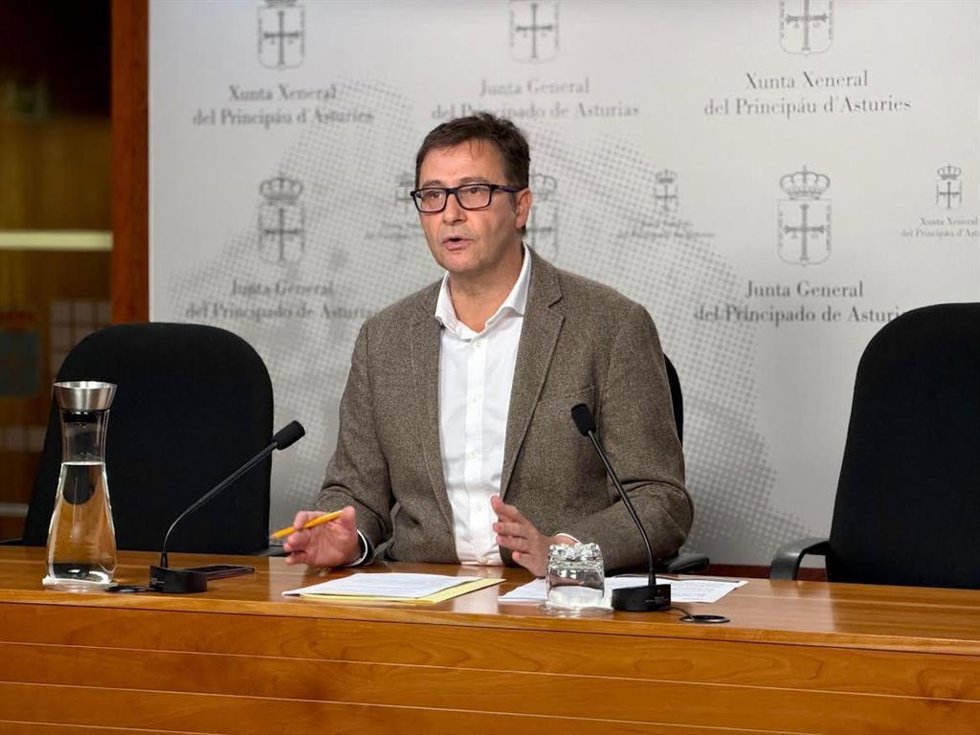 Archivo - El diputado del PP en la Junta General del Principado, José Luis Costillas, en una imagen de archivo.