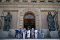 Zaragoza se suma al minuto de silencio por el fallecimiento de 12 personas en el incendio forestal de Almería