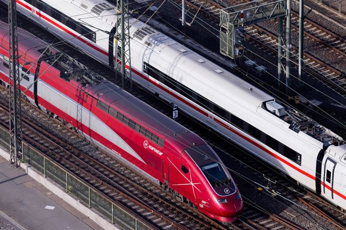 Archivo - Trenes de Eurostar.
