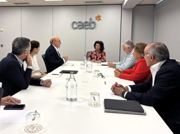 Reunión entre CAEB y Aena