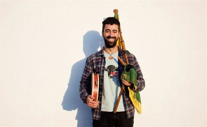 El músico multiinstrumentista Mariu Torre