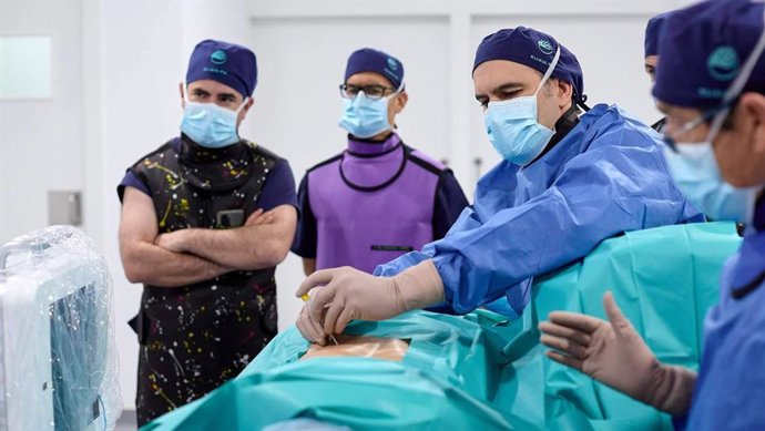 Las alternativas a la cirugía ganan protagonismo en el tratamiento de la hernia discal