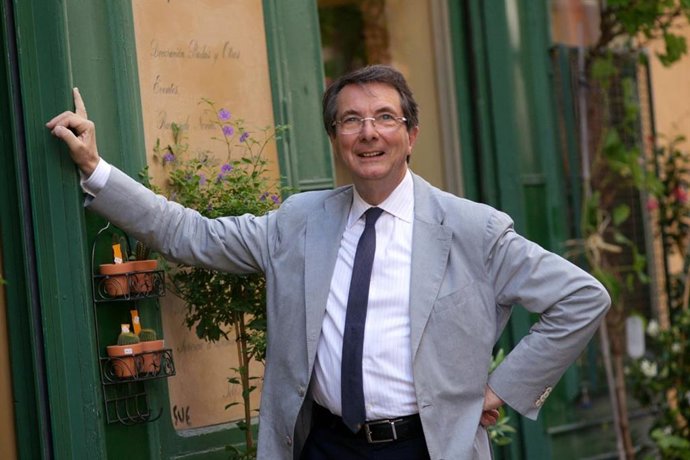 El director del concurso internacional Ring Award, Heinz Weyringer, Albrecht Thiemann