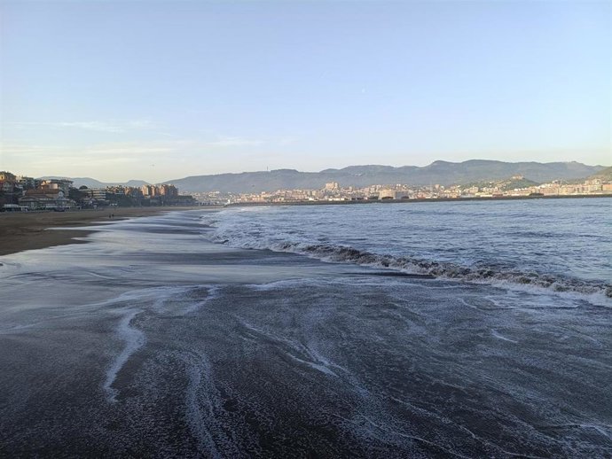Archivo - Soleado en la costa vasca