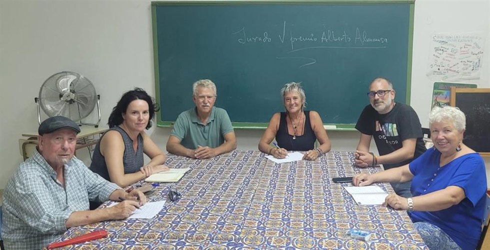 Archivo - Miembros del jurado de la anterior edición del galardón, en una imagen de archivo.