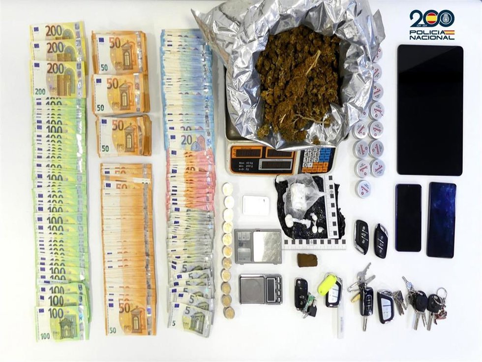 Una operación antidroga en Manacor se salda con diez detenidos y más de un kilo de marihuana intervenida
