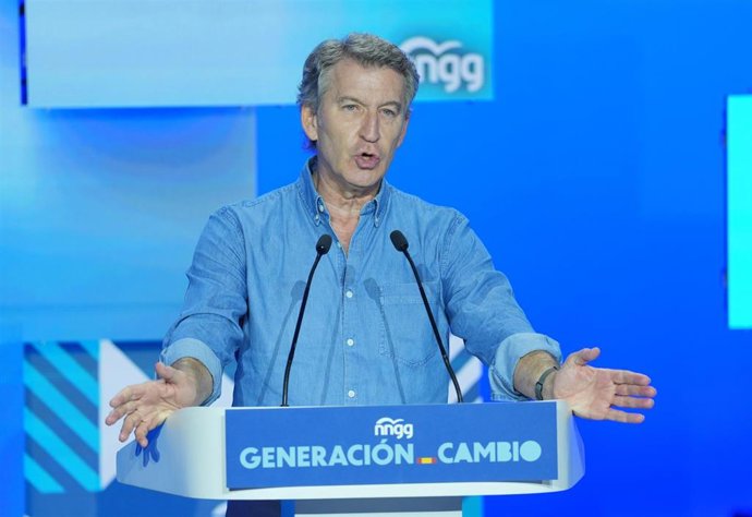 El presidente del PP, Alberto Nuñez Feijóo, clausura el XVI Congreso Nacional de Nuevas Generaciones del PP, a 11 de julio de 2026, en Valladolid, Castilla y León (España). Este Congreso Nacional de NNGG del PP sirve para elegir al candidato Dancausa como