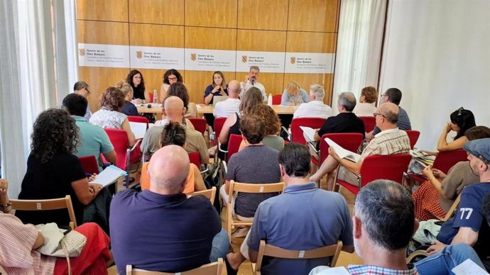 El Govern informa a entidades sobre las ayudas para moderanizar y ampliar la red de inclusión social