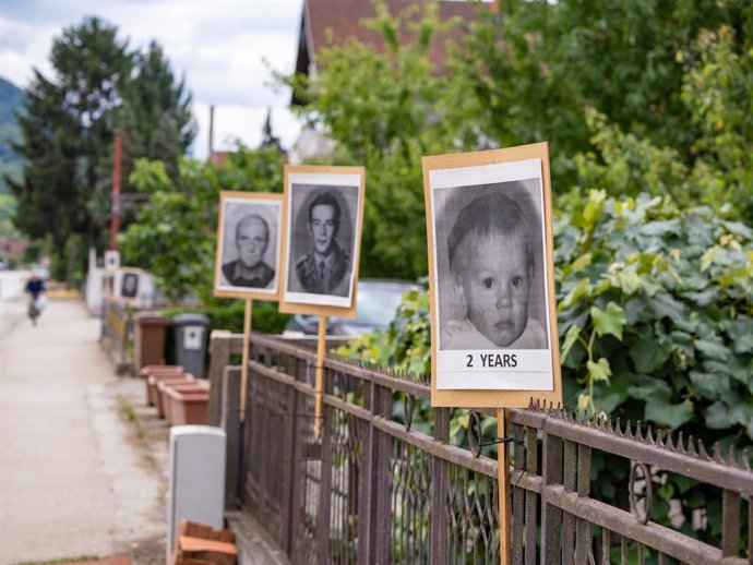 Archivo - July 10, 2025, Srebrenica, Bosnia, Bosnia and Herzegovina: Every July 11, Srebrenica in Bosnia and Herzegovina commemorates the 1995 massacre of Bosniak men and boys murdered by  Bosnian Serb forces