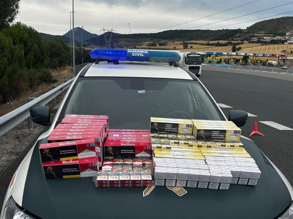 Tabaco de contrabando incautado por la Guardia Civil.