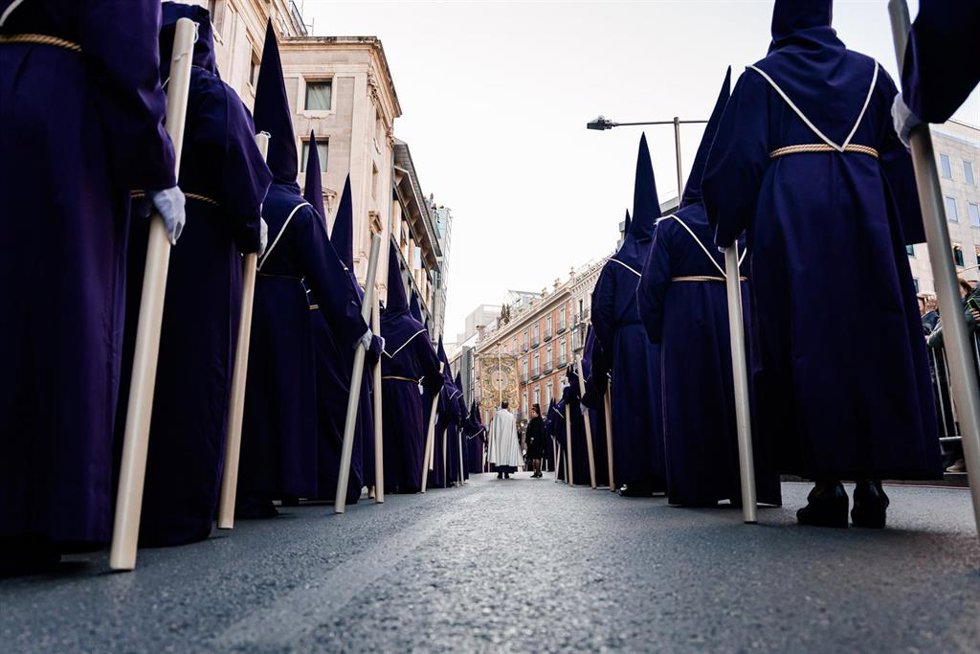 Archivo - Procesión de Jesús Nazareno de Medinaceli durante el Viernes Santo, a 3 de abril de 2025, en Madrid (España). La procesión, organizada por la Archicofradía Primaria de la Real e Ilustre Esclavitud de Nuestro Padre Jesús Nazareno de Medinaceli, s