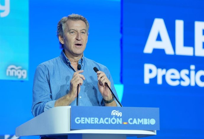 El presidente del PP, Alberto Nuñez Feijóo, clausura el XVI Congreso Nacional de Nuevas Generaciones del PP, a 11 de julio de 2026, en Valladolid, Castilla y León (España). Este Congreso Nacional de NNGG del PP sirve para elegir al candidato Dancausa como