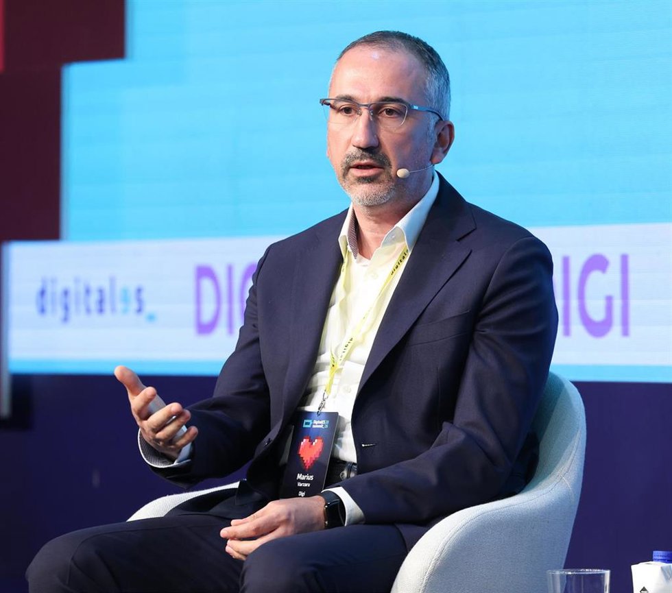 El CEO de Digi, Marius Varzaru, durante la segunda jornada de 'DigitalES Summit 2026', en la Real Fábrica de Tapices, a 25 de junio de 2026, en Madrid (España). Organizado por la Asociación Española para la Digitalización, el evento se desarrolla bajo el 