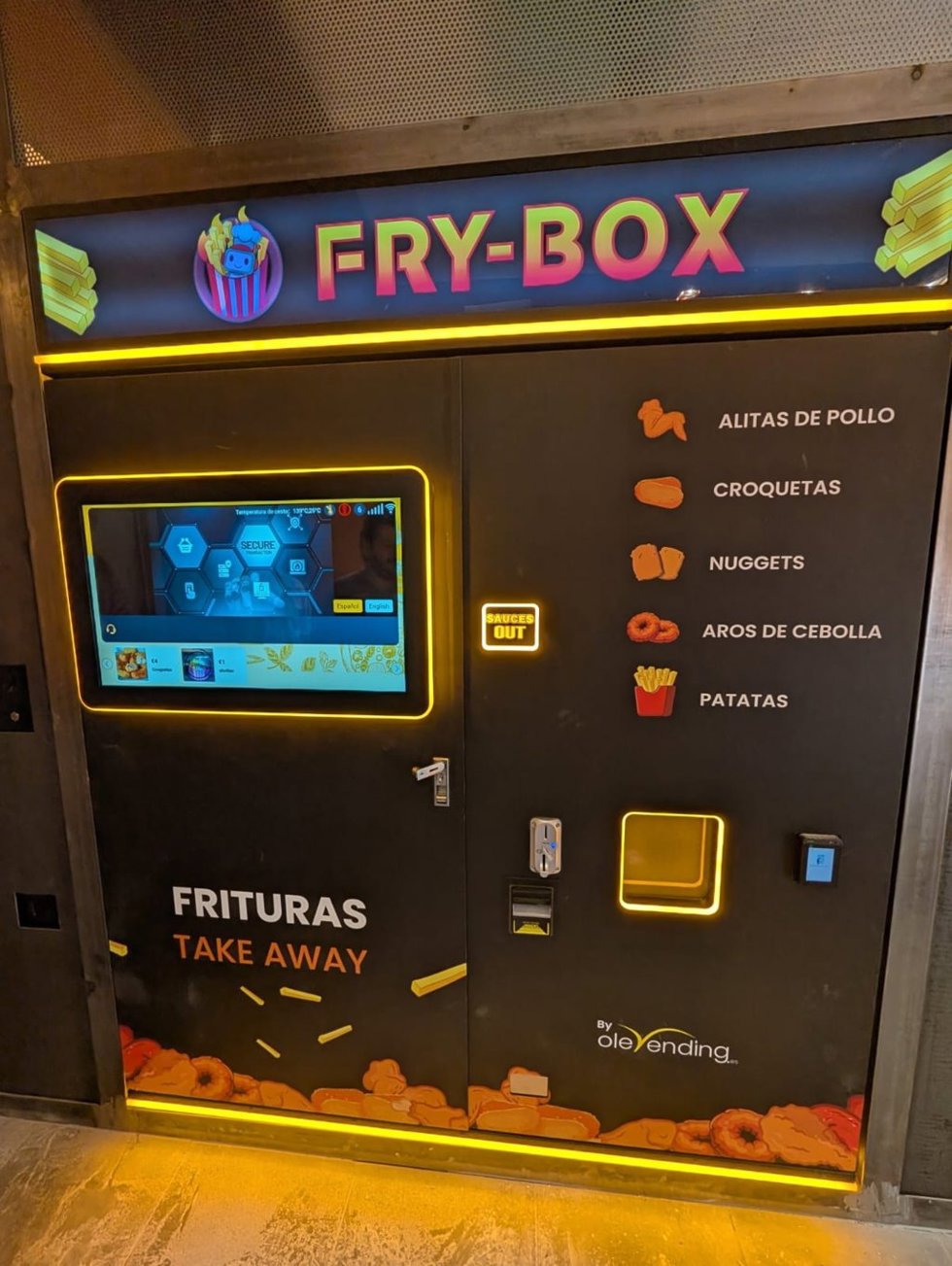 Máquina de fritos calientes al momento que incluye Meeting  Point Espolón