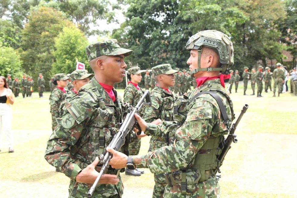 Archivo - Militares colombianos (archivo)