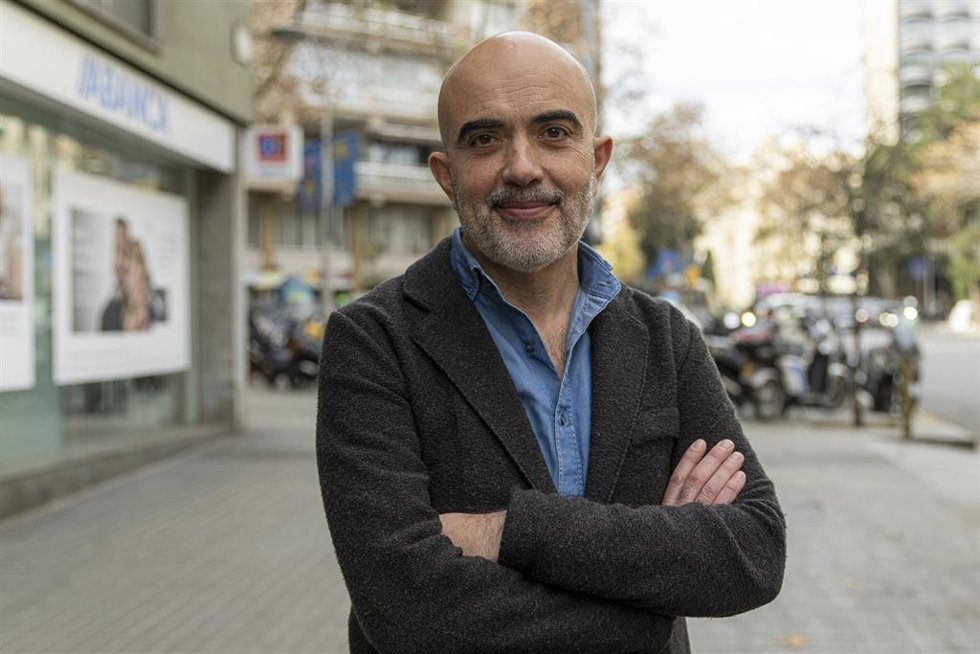 Archivo - El presidente del grupo municipal del PP en Barcelona, Daniel Sirera
