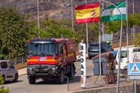 Heridos dos ocupantes de un camión del Infoca tras sufrir un accidente en Bédar (Almería)