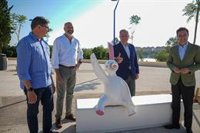 Localizan la estatua de Curro tras ser arrancada en la Puerta de la Barqueta de Sevilla